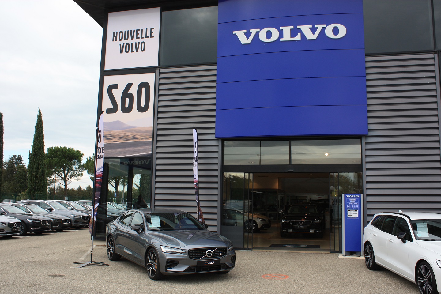 Volvo Avignon.JPG