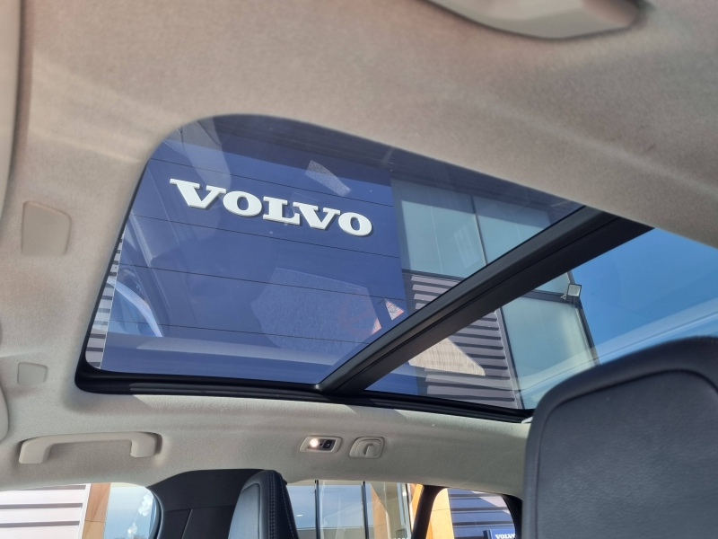 VOLVO XC40 d’occasion à vendre à AVIGNON chez Volvo Avignon (Photo 16)
