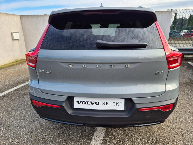 VOLVO XC40 d’occasion à vendre à AVIGNON chez SUÈDE PROVENCE AUTOMOBILES (Photo 10)