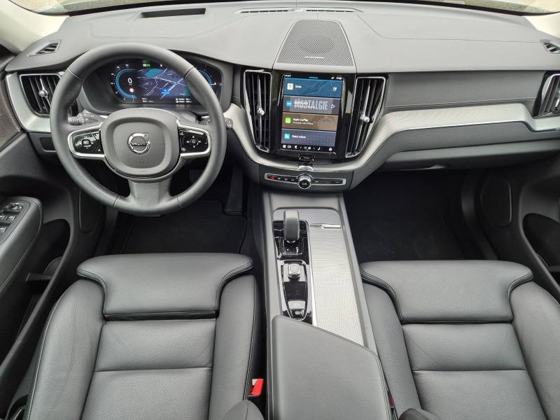 VOLVO XC60 d’occasion à vendre à AVIGNON chez SUÈDE PROVENCE AUTOMOBILES (Photo 4)