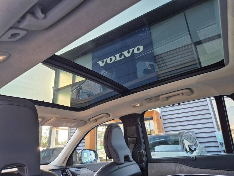 VOLVO XC90 d’occasion à vendre à AVIGNON chez SUÈDE PROVENCE AUTOMOBILES (Photo 16)