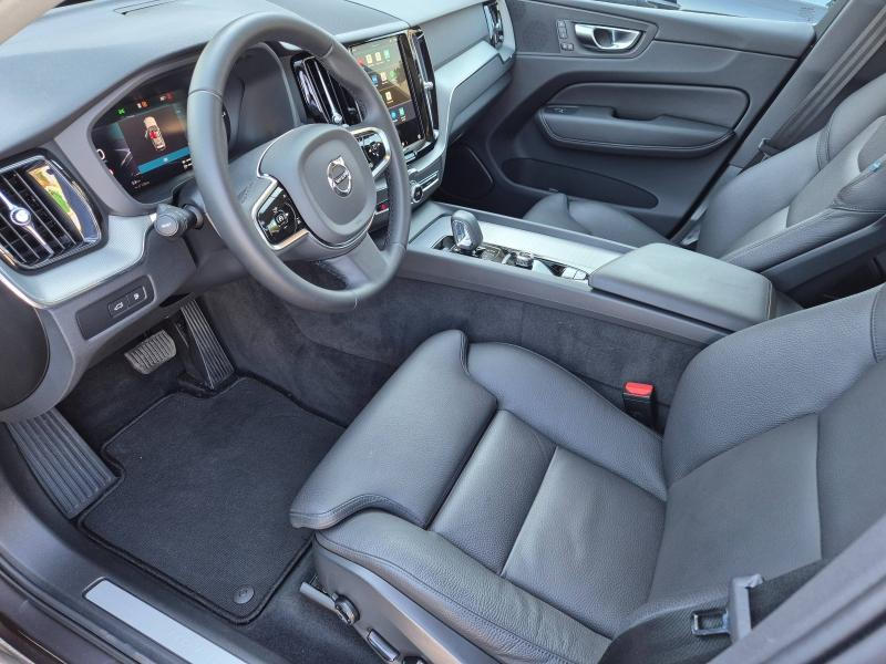 VOLVO XC60 d’occasion à vendre à AVIGNON chez SUÈDE PROVENCE AUTOMOBILES (Photo 4)