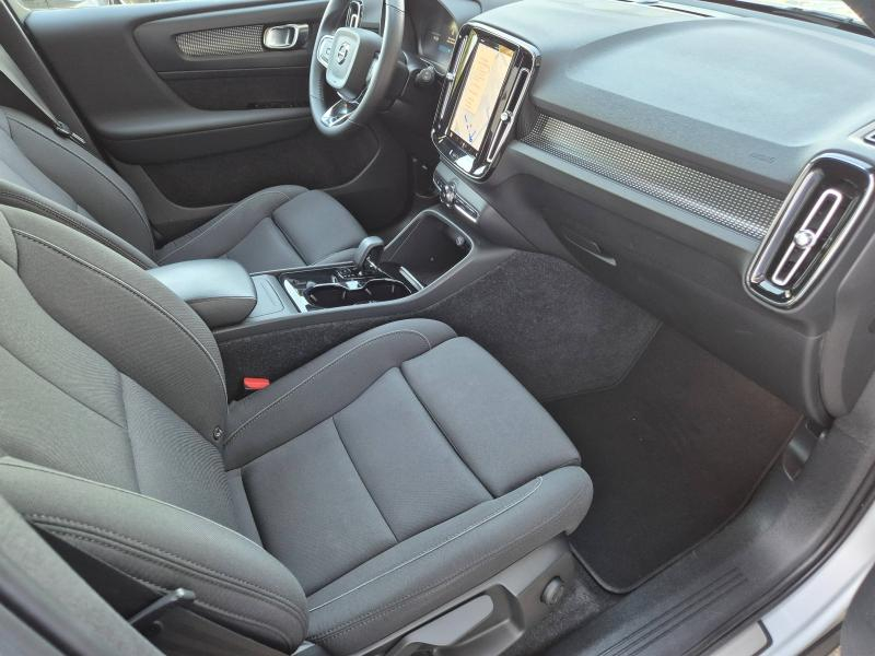 VOLVO XC40 d’occasion à vendre à AVIGNON chez SUÈDE PROVENCE AUTOMOBILES (Photo 5)