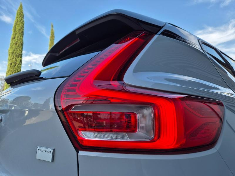 VOLVO XC40 d’occasion à vendre à AVIGNON chez SUÈDE PROVENCE AUTOMOBILES (Photo 12)