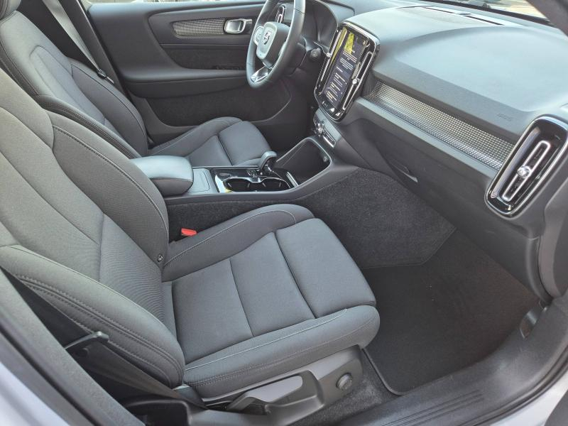 VOLVO XC40 d’occasion à vendre à AVIGNON chez SUÈDE PROVENCE AUTOMOBILES (Photo 14)