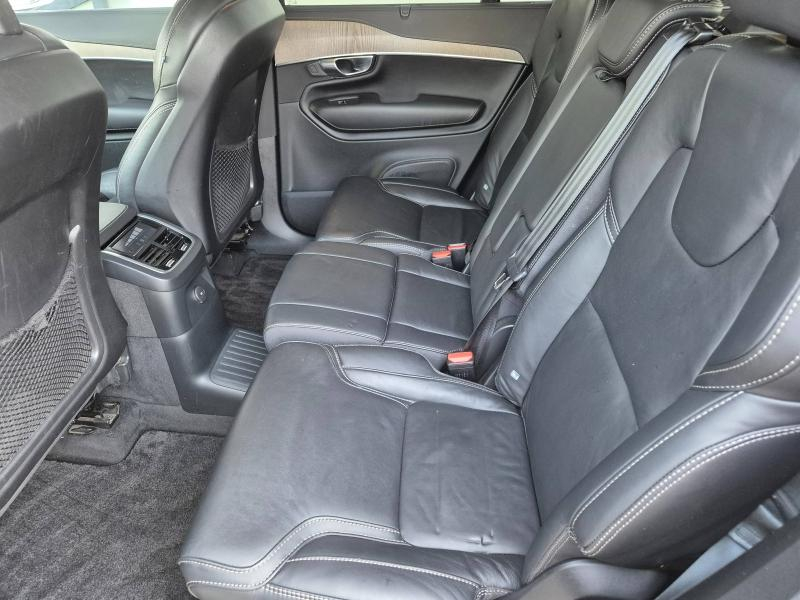 VOLVO XC90 d’occasion à vendre à AVIGNON chez SUÈDE PROVENCE AUTOMOBILES (Photo 6)