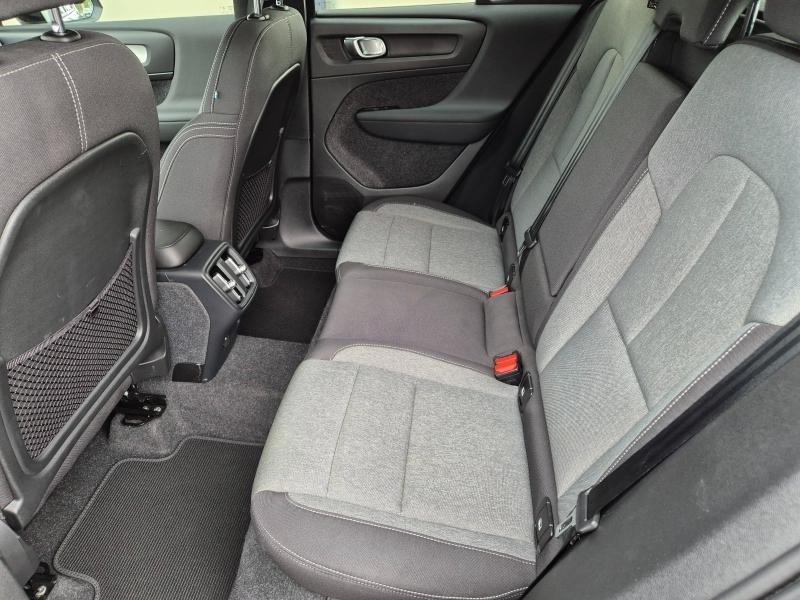 VOLVO XC40 d’occasion à vendre à AVIGNON chez SUÈDE PROVENCE AUTOMOBILES (Photo 6)