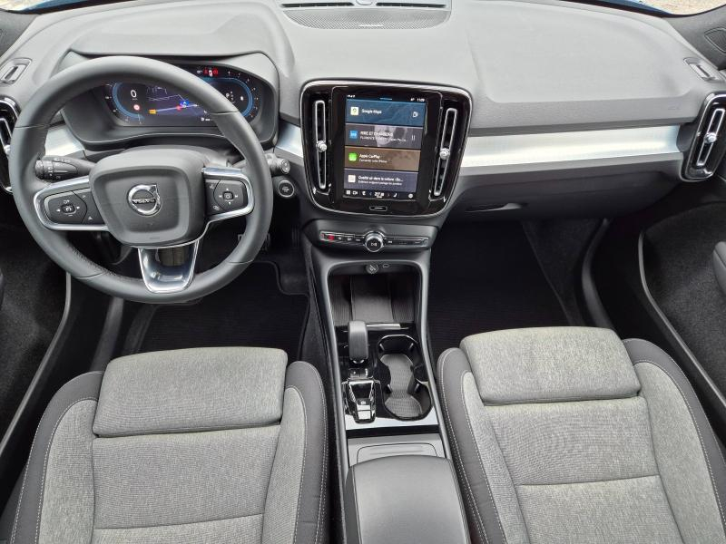 VOLVO XC40 d’occasion à vendre à AVIGNON chez SUÈDE PROVENCE AUTOMOBILES (Photo 4)