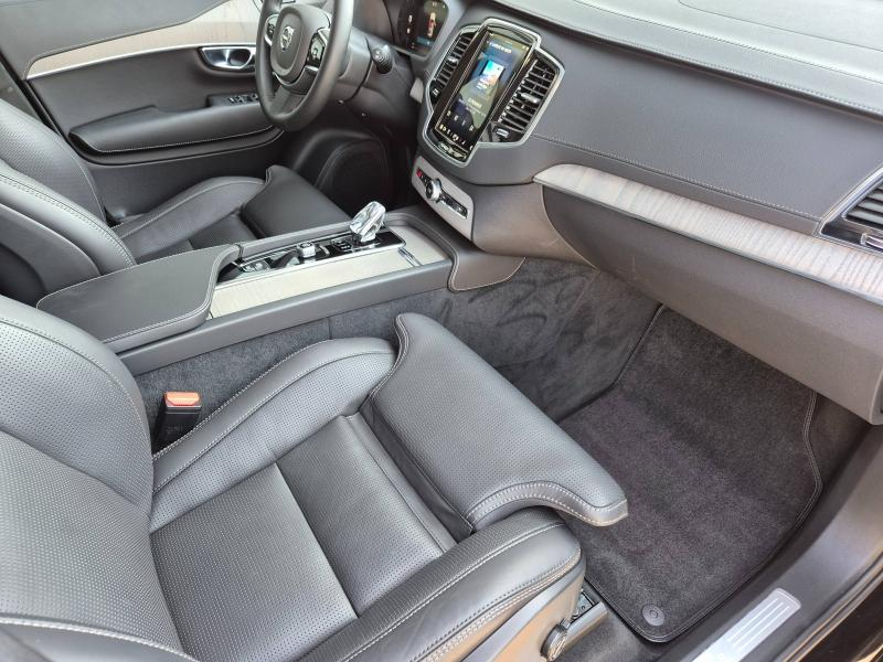 VOLVO XC90 d’occasion à vendre à AVIGNON chez SUÈDE PROVENCE AUTOMOBILES (Photo 18)