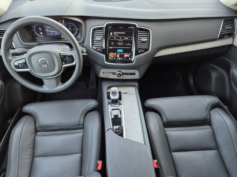 VOLVO XC90 d’occasion à vendre à AVIGNON chez SUÈDE PROVENCE AUTOMOBILES (Photo 4)