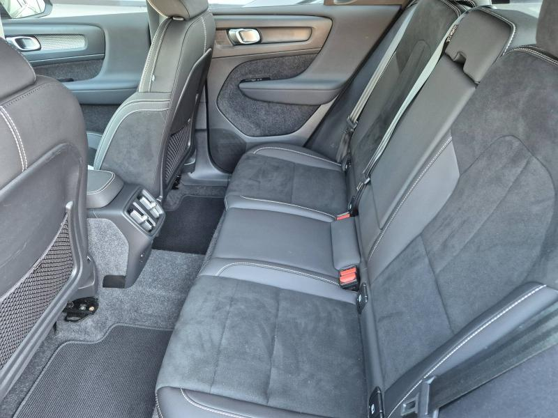 VOLVO XC40 d’occasion à vendre à AVIGNON chez SUÈDE PROVENCE AUTOMOBILES (Photo 6)