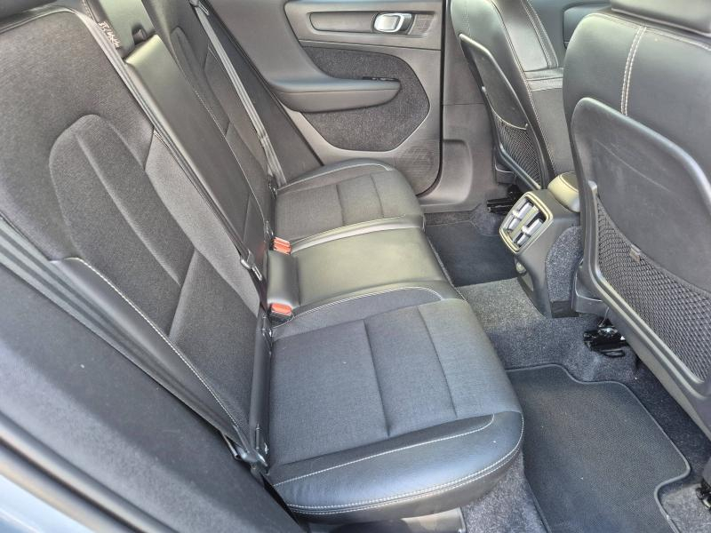 VOLVO XC40 d’occasion à vendre à AVIGNON chez SUÈDE PROVENCE AUTOMOBILES (Photo 12)