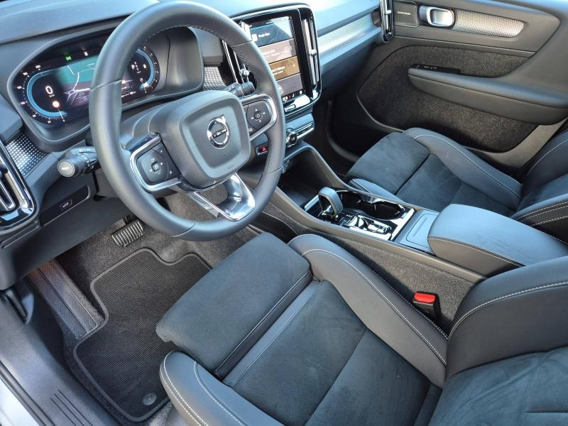 VOLVO XC40 d’occasion à vendre à AVIGNON chez SUÈDE PROVENCE AUTOMOBILES (Photo 5)