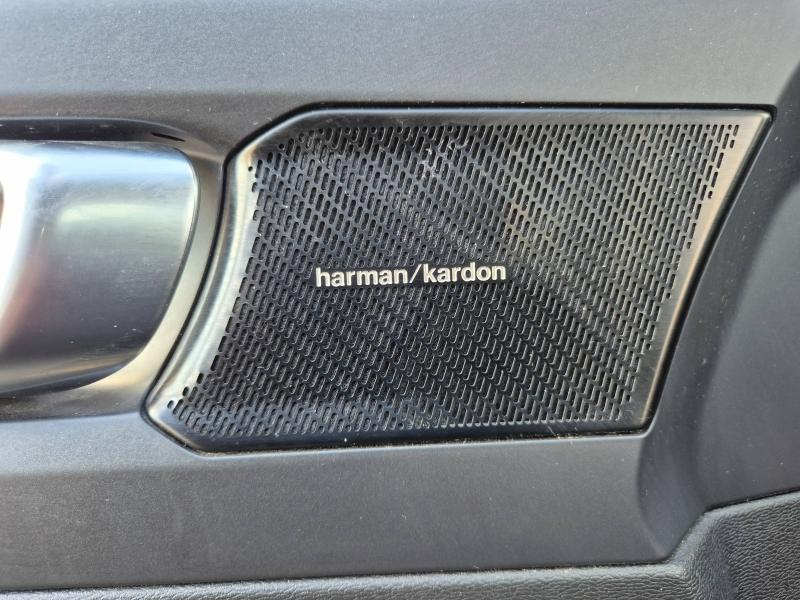 VOLVO XC40 d’occasion à vendre à AVIGNON chez SUÈDE PROVENCE AUTOMOBILES (Photo 10)