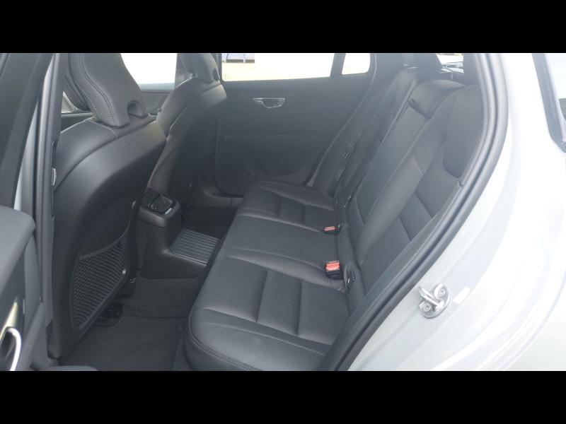 VOLVO V60 d’occasion à vendre à AVIGNON chez SUÈDE PROVENCE AUTOMOBILES (Photo 6)