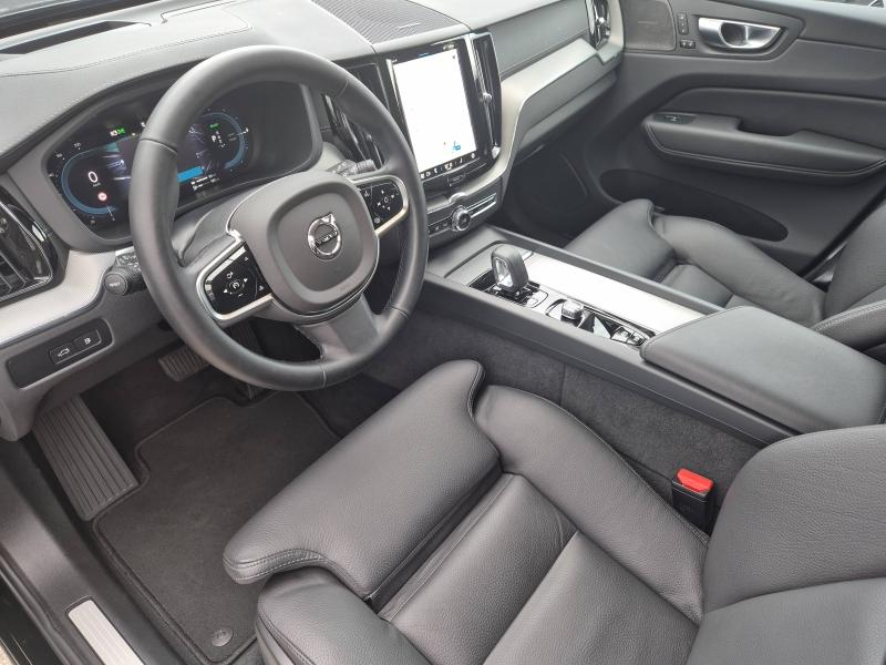 VOLVO XC60 d’occasion à vendre à AVIGNON chez SUÈDE PROVENCE AUTOMOBILES (Photo 5)