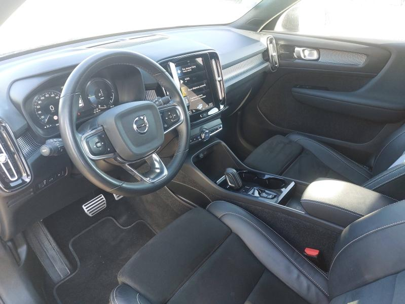 VOLVO XC40 d’occasion à vendre à AVIGNON chez SUÈDE PROVENCE AUTOMOBILES (Photo 4)