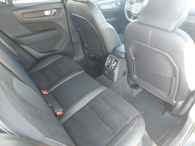 VOLVO XC40 d’occasion à vendre à AVIGNON chez SUÈDE PROVENCE AUTOMOBILES (Photo 15)