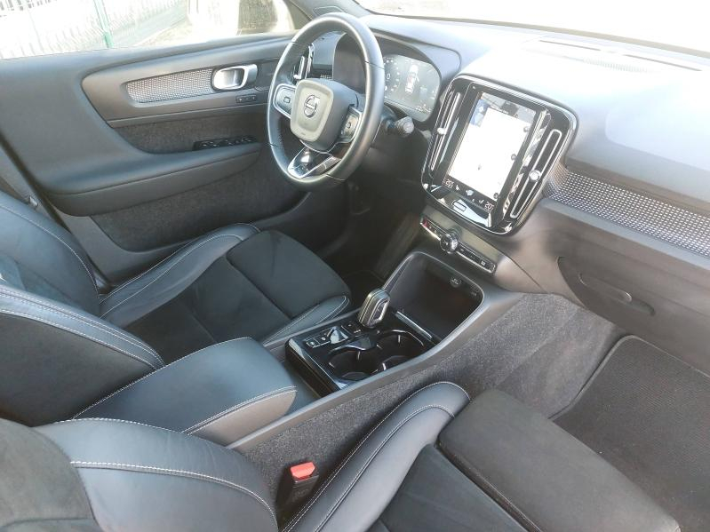 VOLVO XC40 d’occasion à vendre à AVIGNON chez SUÈDE PROVENCE AUTOMOBILES (Photo 16)