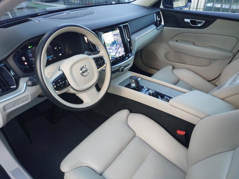 VOLVO V60 d’occasion à vendre à AVIGNON chez SUÈDE PROVENCE AUTOMOBILES (Photo 3)