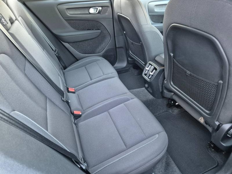 VOLVO XC40 d’occasion à vendre à AVIGNON chez SUÈDE PROVENCE AUTOMOBILES (Photo 16)