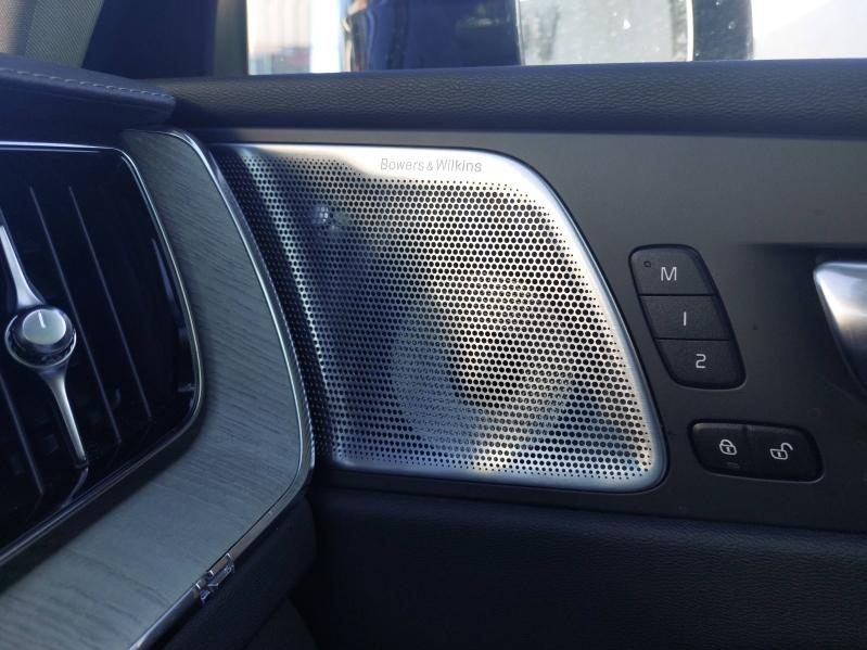 VOLVO XC60 d’occasion à vendre à AVIGNON chez SUÈDE PROVENCE AUTOMOBILES (Photo 6)