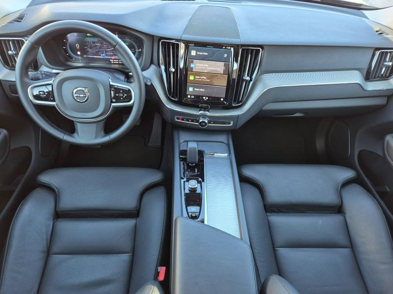 VOLVO XC60 d’occasion à vendre à AVIGNON chez SUÈDE PROVENCE AUTOMOBILES (Photo 4)