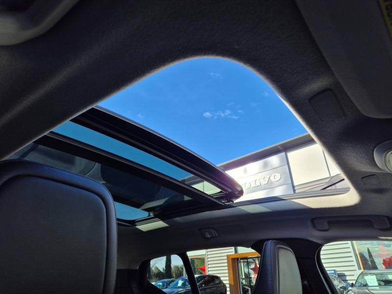 VOLVO XC40 d’occasion à vendre à AVIGNON chez SUÈDE PROVENCE AUTOMOBILES (Photo 14)