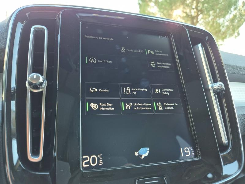 VOLVO XC40 d’occasion à vendre à AVIGNON chez SUÈDE PROVENCE AUTOMOBILES (Photo 19)