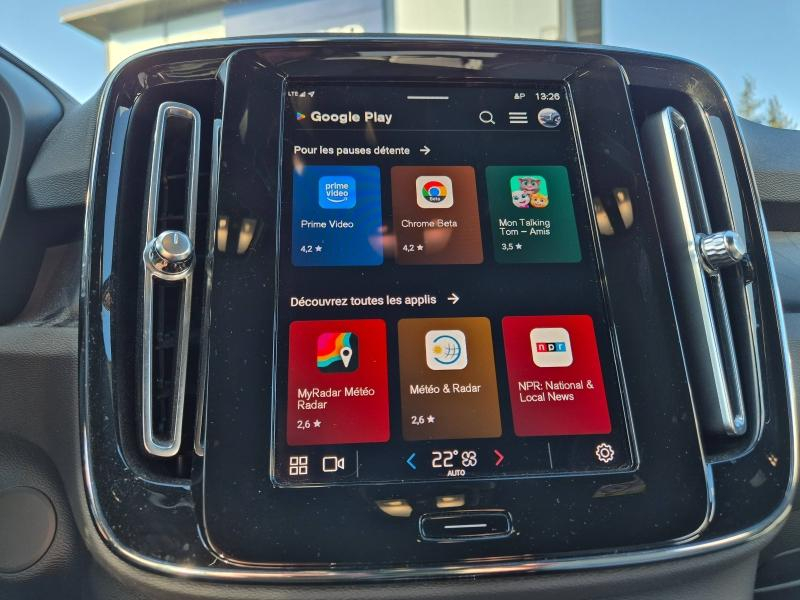 VOLVO XC40 d’occasion à vendre à AVIGNON chez SUÈDE PROVENCE AUTOMOBILES (Photo 4)