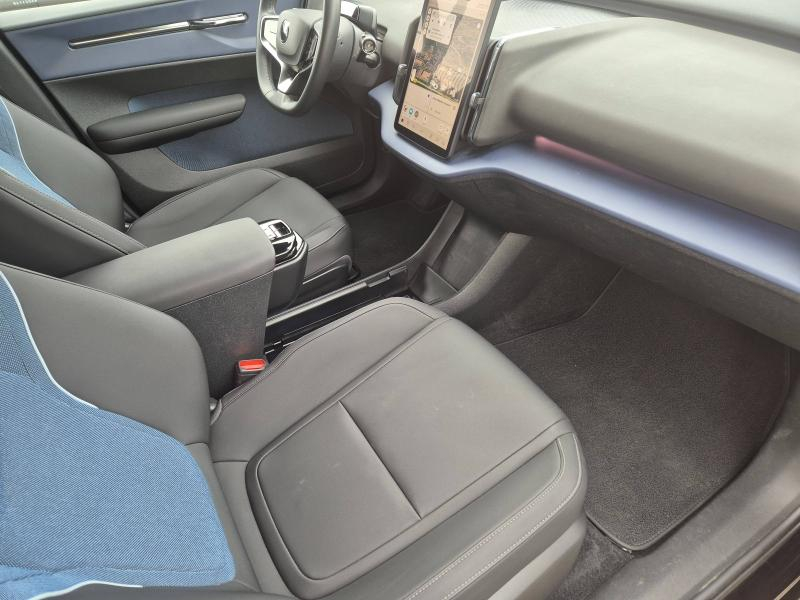 VOLVO EX30 d’occasion à vendre à AVIGNON chez SUÈDE PROVENCE AUTOMOBILES (Photo 17)