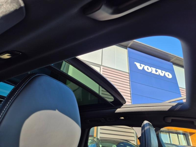 VOLVO XC60 d’occasion à vendre à AVIGNON chez SUÈDE PROVENCE AUTOMOBILES (Photo 15)