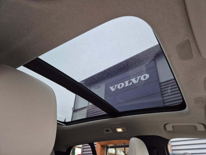 VOLVO XC40 d’occasion à vendre à AVIGNON chez SUÈDE PROVENCE AUTOMOBILES (Photo 15)