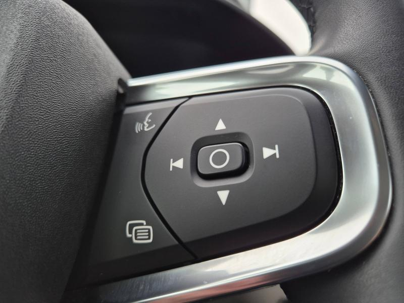 VOLVO XC40 d’occasion à vendre à AVIGNON chez SUÈDE PROVENCE AUTOMOBILES (Photo 20)