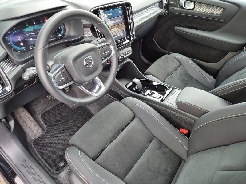 VOLVO XC40 d’occasion à vendre à AVIGNON chez SUÈDE PROVENCE AUTOMOBILES (Photo 5)