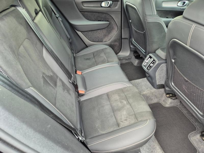 VOLVO XC40 d’occasion à vendre à AVIGNON chez SUÈDE PROVENCE AUTOMOBILES (Photo 16)