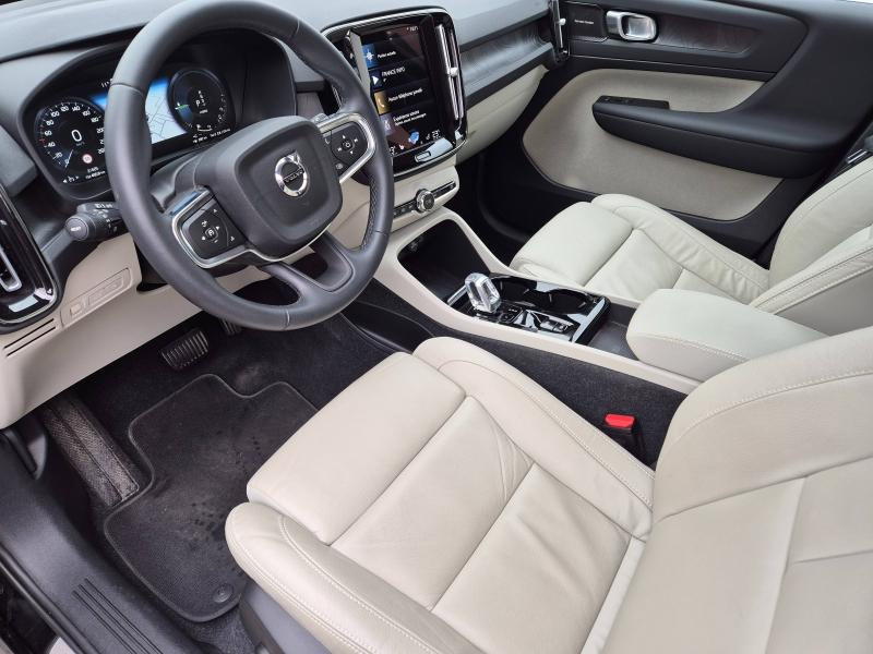 VOLVO XC40 d’occasion à vendre à AVIGNON chez SUÈDE PROVENCE AUTOMOBILES (Photo 5)