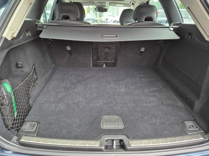 VOLVO XC60 d’occasion à vendre à AVIGNON chez SUÈDE PROVENCE AUTOMOBILES (Photo 8)