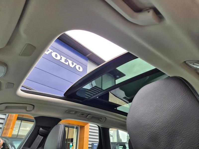 VOLVO XC60 d’occasion à vendre à AVIGNON chez SUÈDE PROVENCE AUTOMOBILES (Photo 10)
