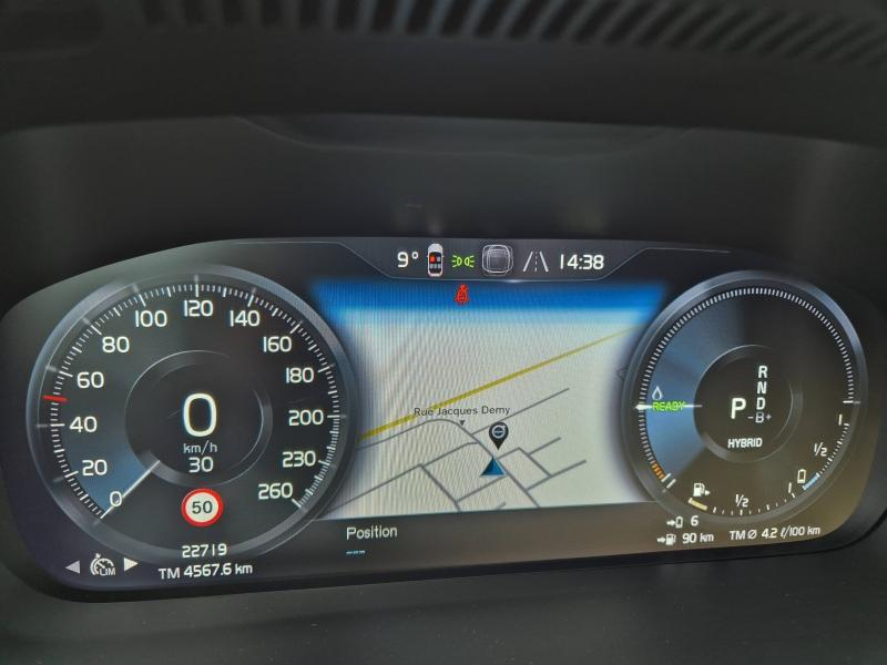 VOLVO XC40 d’occasion à vendre à AVIGNON chez SUÈDE PROVENCE AUTOMOBILES (Photo 17)