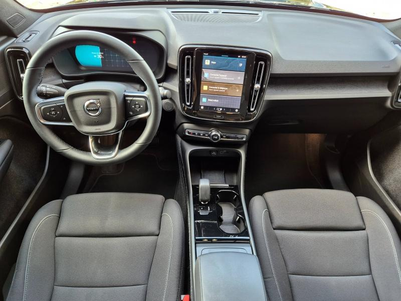 VOLVO C40 d’occasion à vendre à AVIGNON chez SUÈDE PROVENCE AUTOMOBILES (Photo 15)