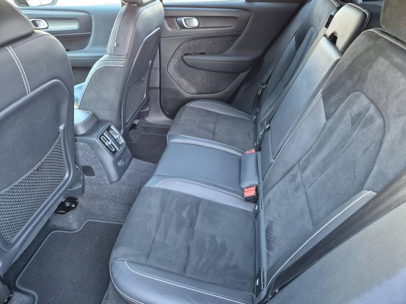 VOLVO XC40 d’occasion à vendre à AVIGNON chez SUÈDE PROVENCE AUTOMOBILES (Photo 7)