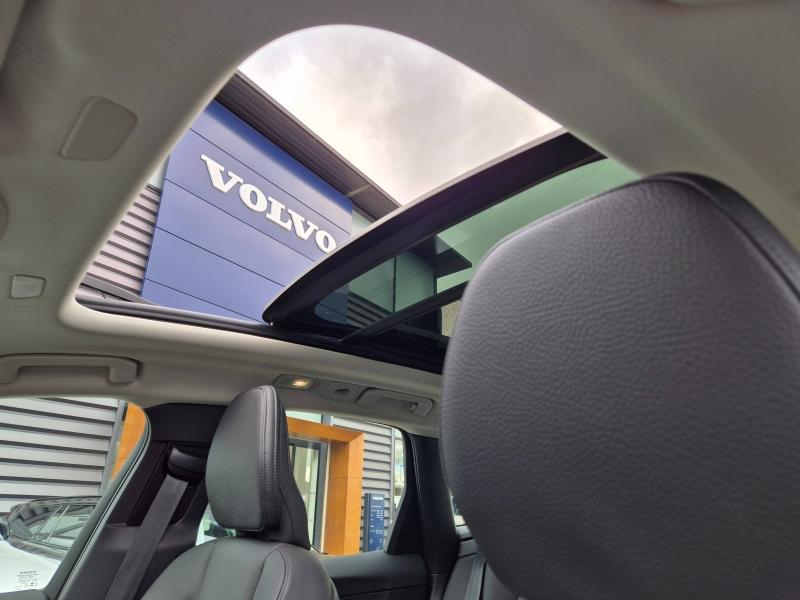 VOLVO XC60 d’occasion à vendre à AVIGNON chez SUÈDE PROVENCE AUTOMOBILES (Photo 9)