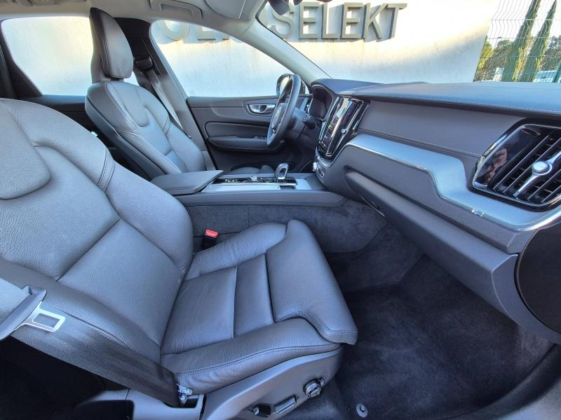 VOLVO XC60 d’occasion à vendre à AVIGNON chez SUÈDE PROVENCE AUTOMOBILES (Photo 16)