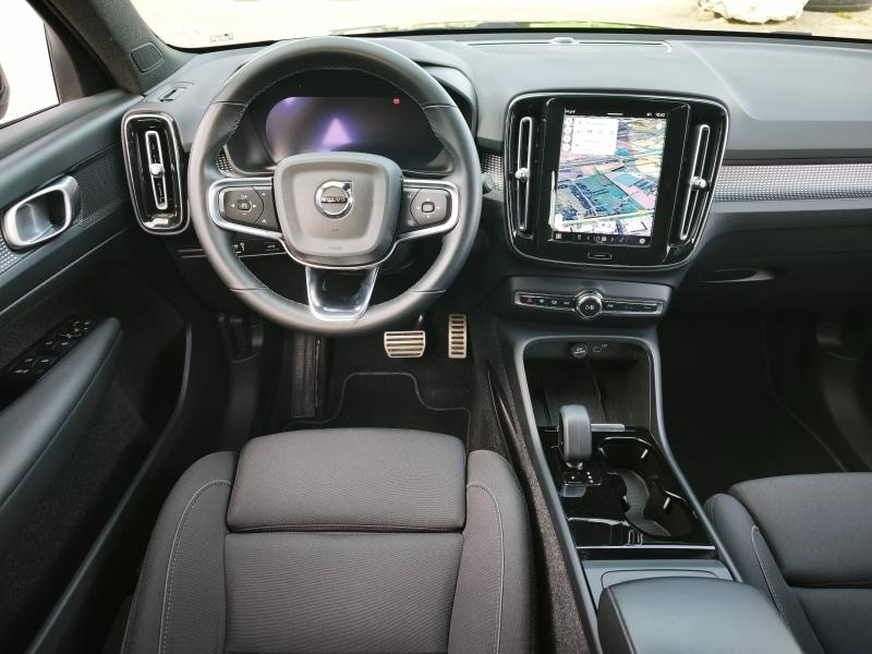 VOLVO XC40 d’occasion à vendre à AVIGNON chez SUÈDE PROVENCE AUTOMOBILES (Photo 14)