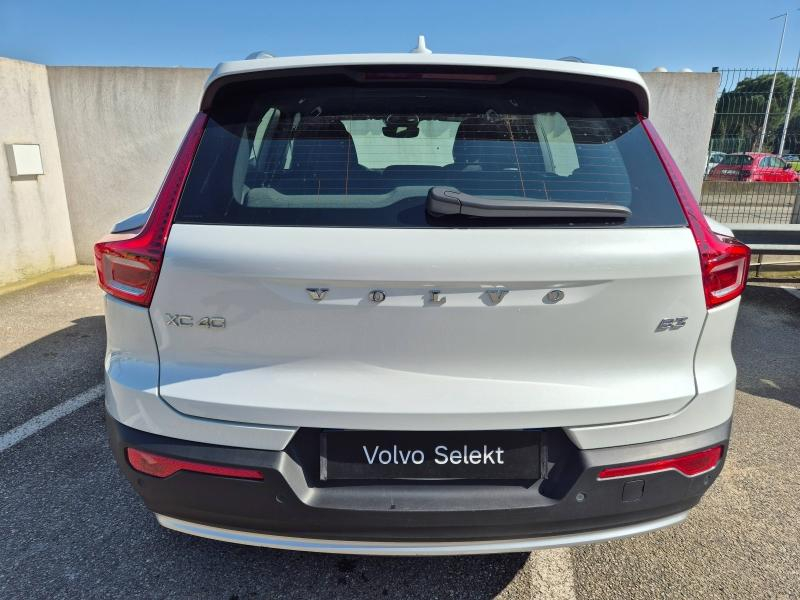 VOLVO XC40 d’occasion à vendre à AVIGNON chez SUÈDE PROVENCE AUTOMOBILES (Photo 8)