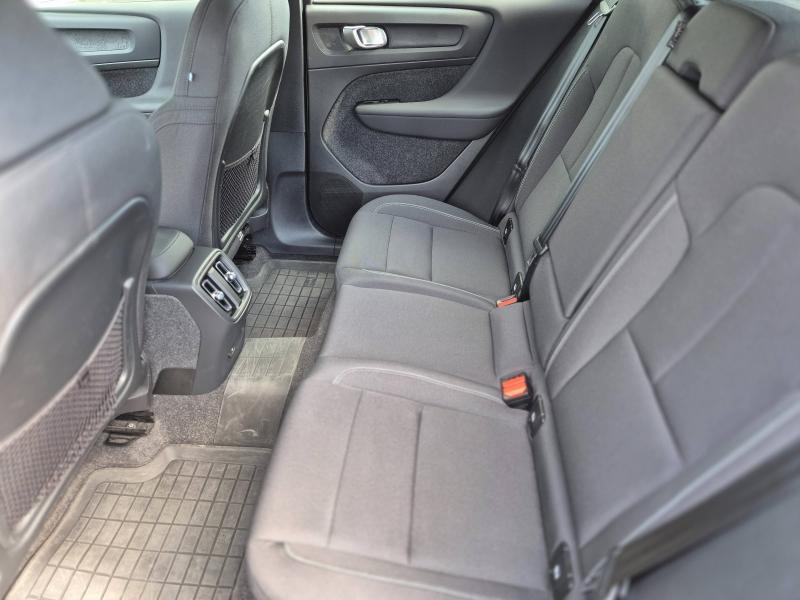 VOLVO XC40 d’occasion à vendre à AVIGNON chez SUÈDE PROVENCE AUTOMOBILES (Photo 5)