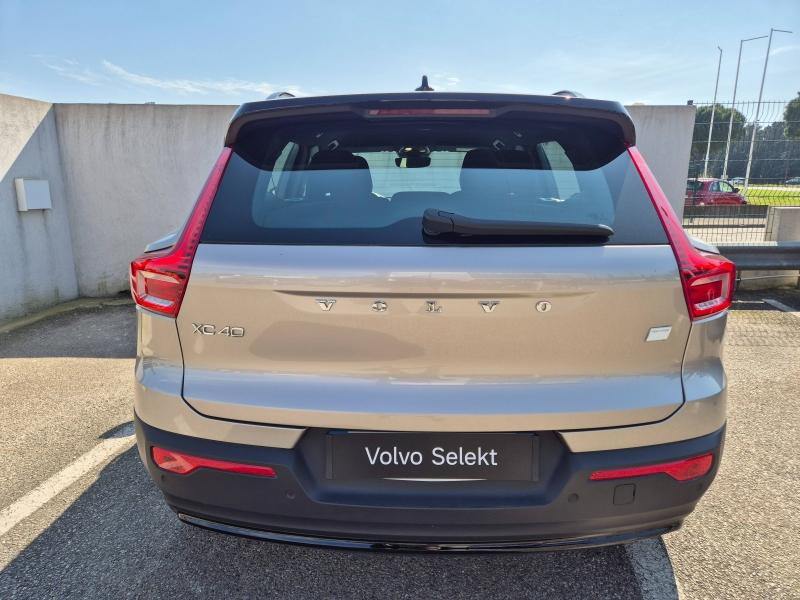 VOLVO XC40 d’occasion à vendre à AVIGNON chez SUÈDE PROVENCE AUTOMOBILES (Photo 11)