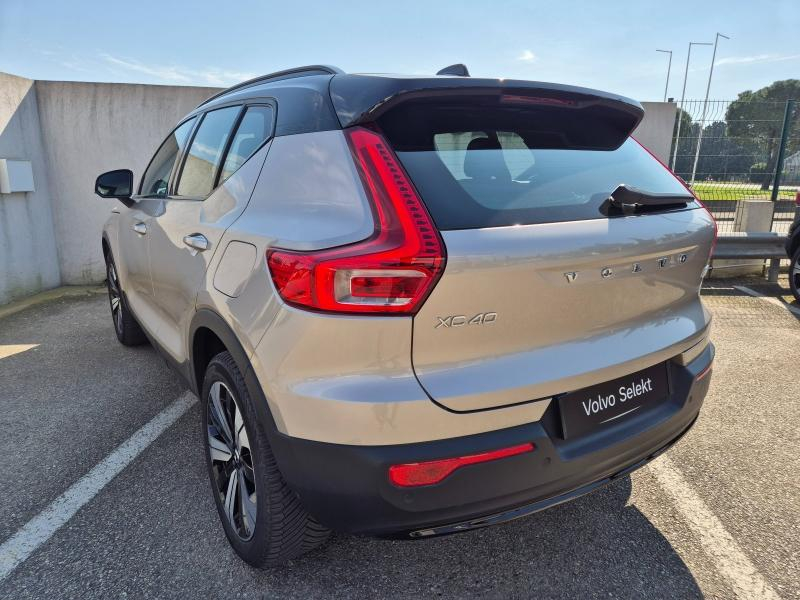 VOLVO XC40 d’occasion à vendre à AVIGNON chez SUÈDE PROVENCE AUTOMOBILES (Photo 12)