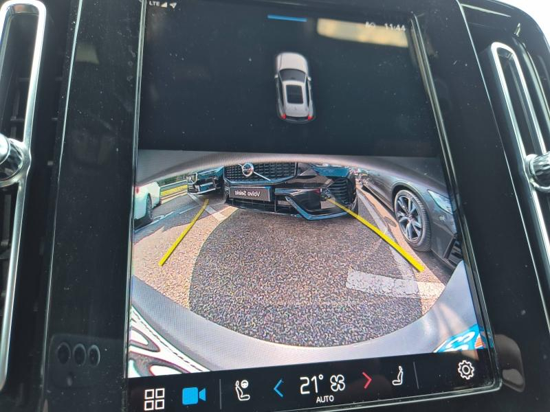 VOLVO XC40 d’occasion à vendre à AVIGNON chez SUÈDE PROVENCE AUTOMOBILES (Photo 19)